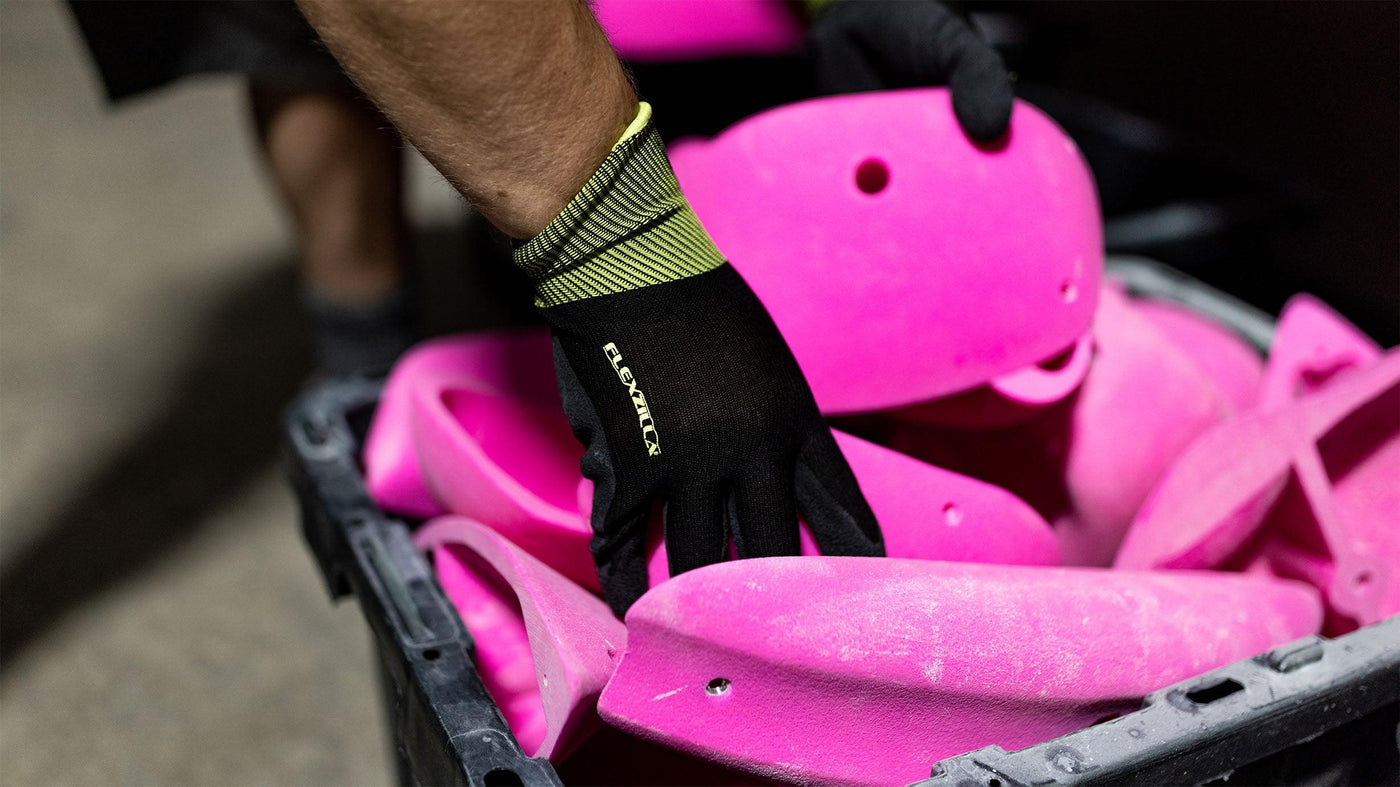 Gloves - theholdroom