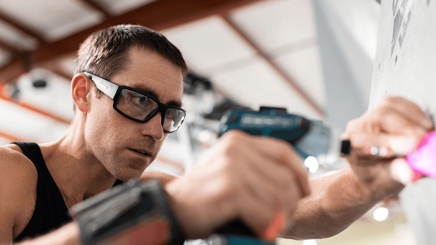 Eyewear - theholdroom